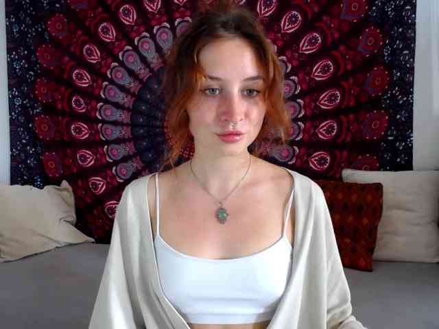 AdalynFlirt webcam