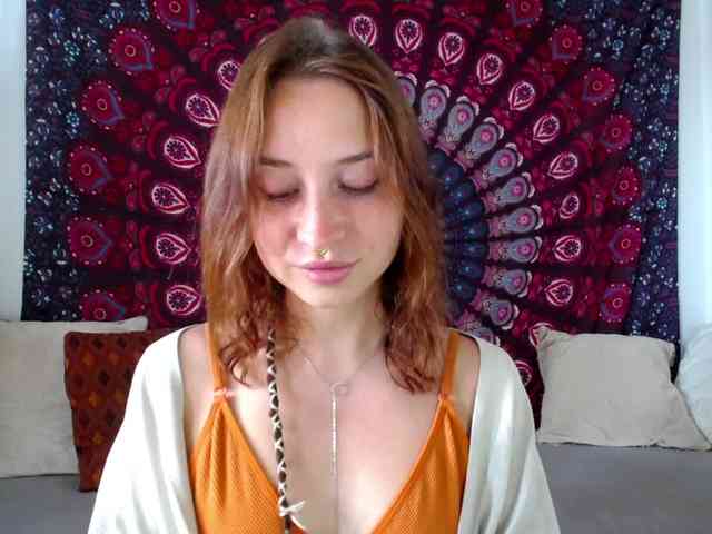 AdalynFlirt webcam