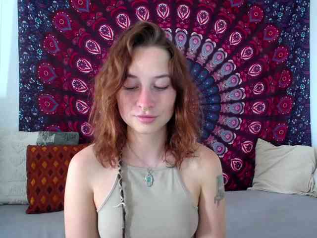 AdalynFlirt webcam