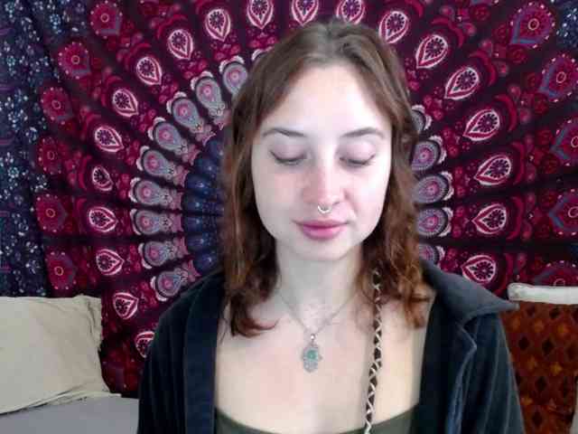 AdalynFlirt webcam