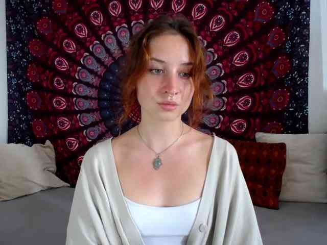 AdalynFlirt webcam