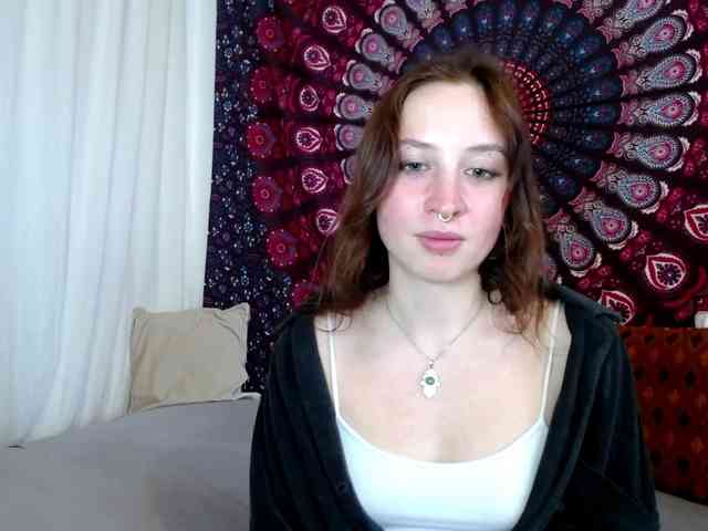 AdalynFlirt webcam