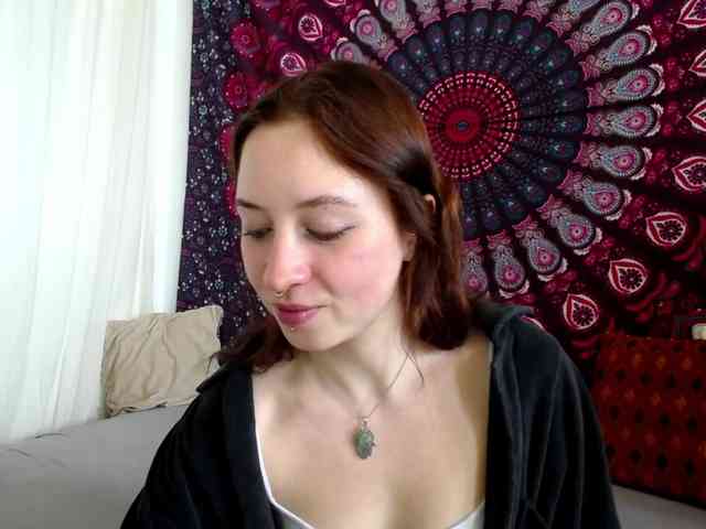 AdalynFlirt webcam