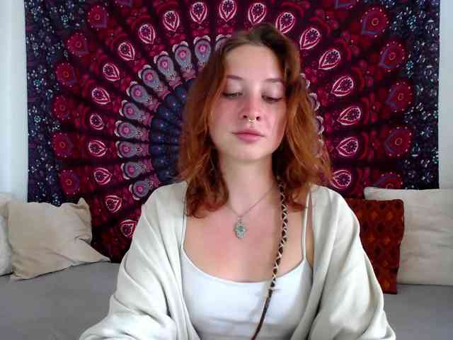 AdalynFlirt webcam