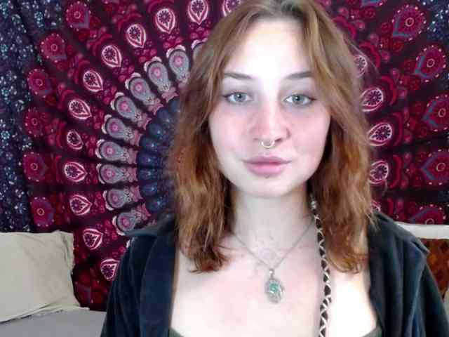 AdalynFlirt webcam