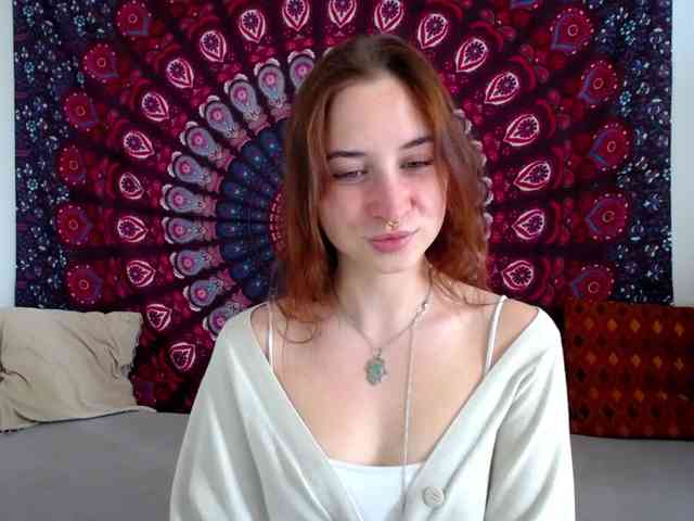 AdalynFlirt webcam