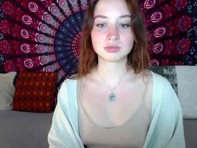 AdalynFlirt webcam