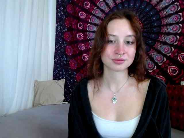 AdalynFlirt webcam