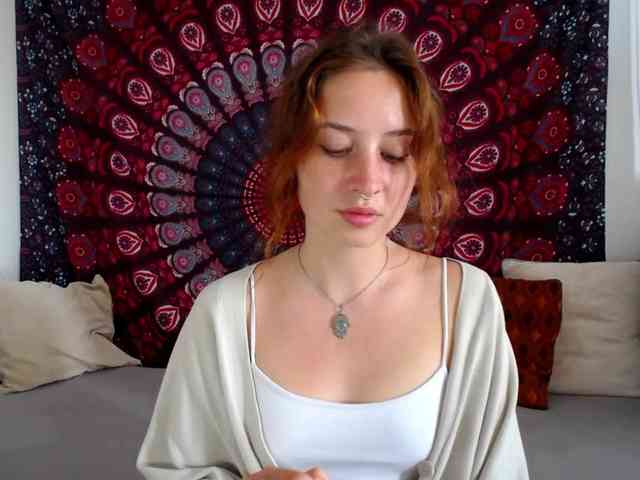 AdalynFlirt webcam