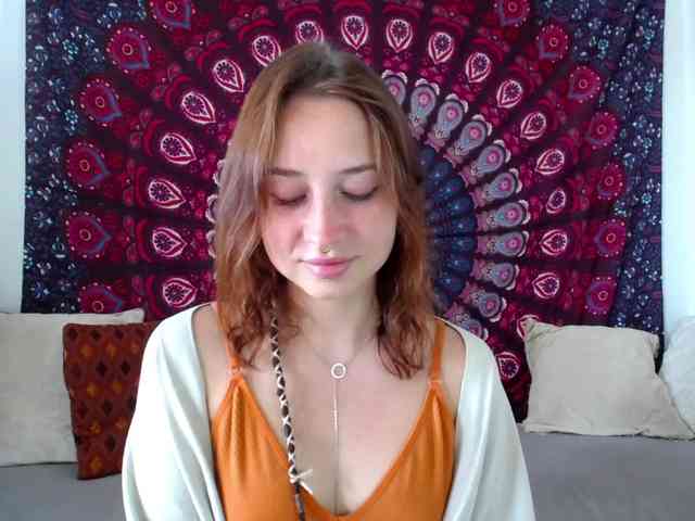 AdalynFlirt webcam