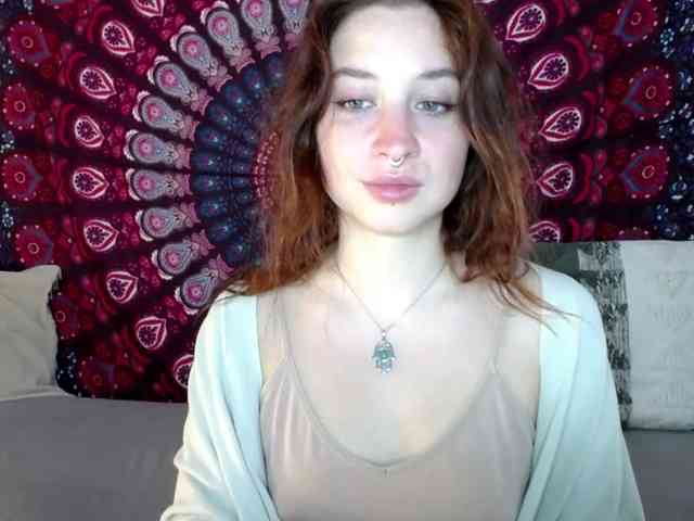 AdalynFlirt webcam
