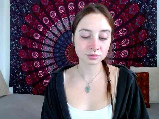 AdalynFlirt webcam