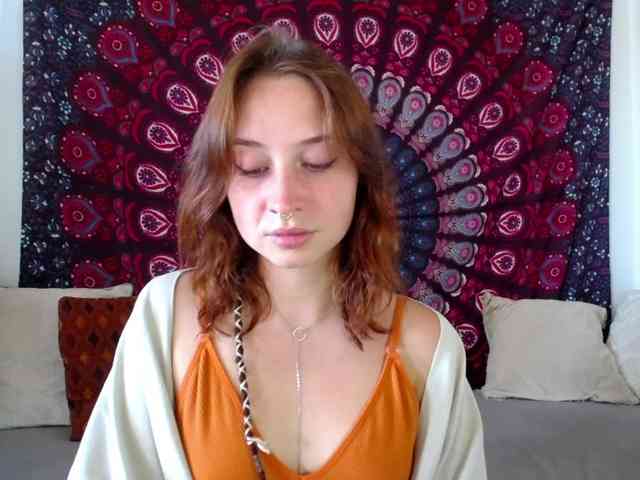 AdalynFlirt webcam