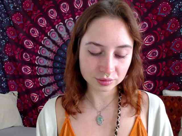 AdalynFlirt webcam