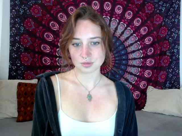 AdalynFlirt webcam