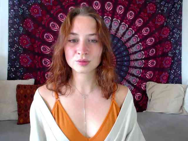 AdalynFlirt webcam