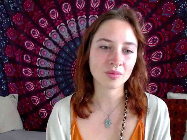 AdalynFlirt webcam
