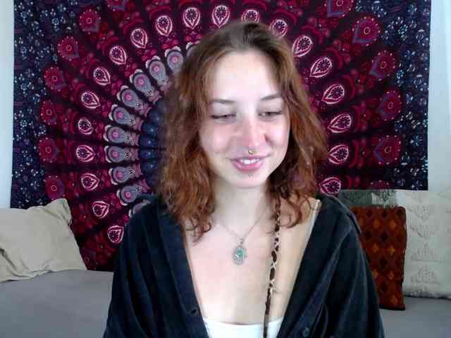 AdalynFlirt webcam