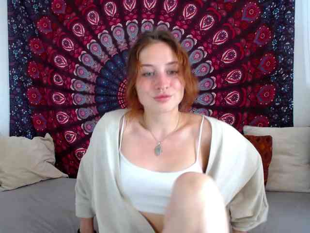 AdalynFlirt webcam