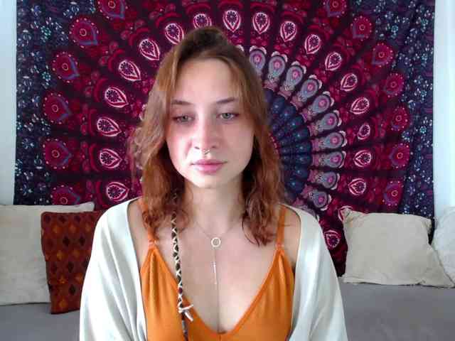 AdalynFlirt webcam