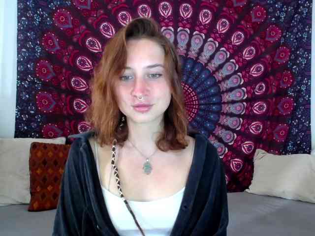 AdalynFlirt webcam