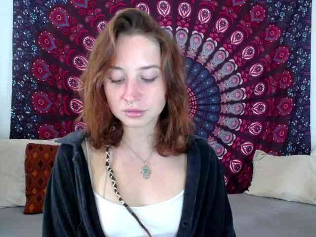 AdalynFlirt webcam