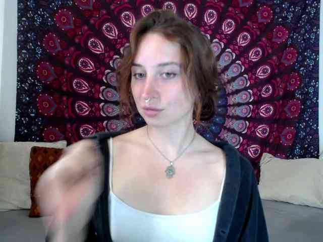 AdalynFlirt webcam