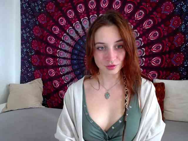 AdalynFlirt webcam