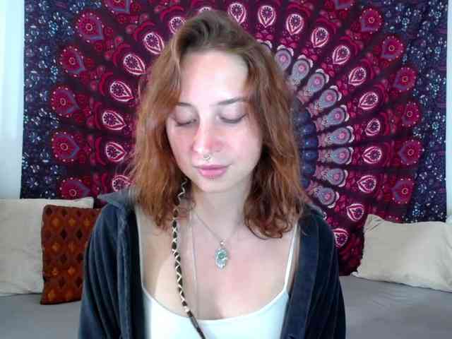AdalynFlirt webcam