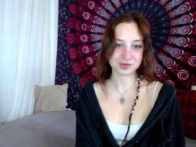 AdalynFlirt webcam