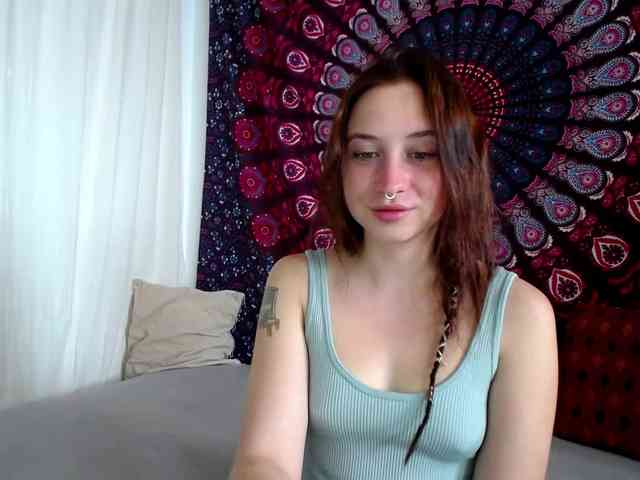 AdalynFlirt webcam