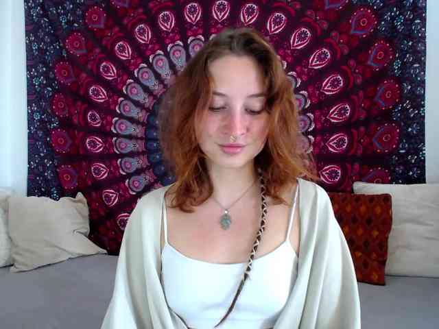 AdalynFlirt webcam