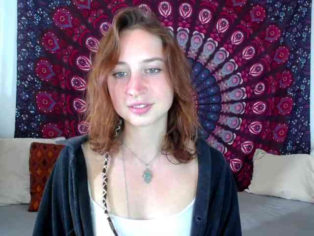 AdalynFlirt webcam