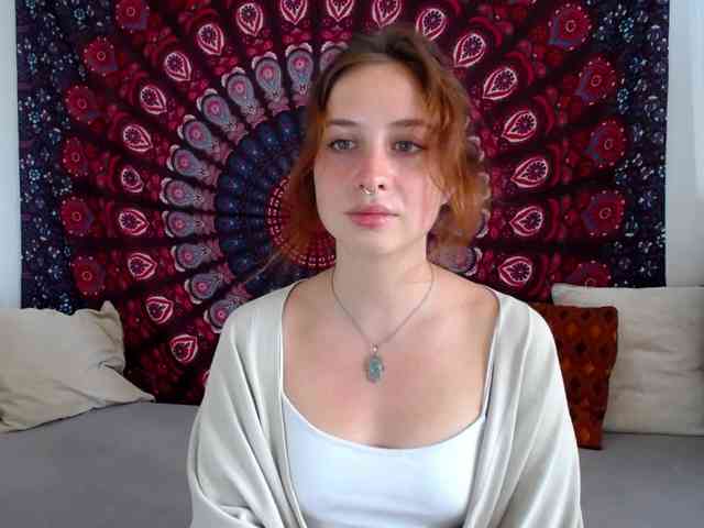 AdalynFlirt webcam