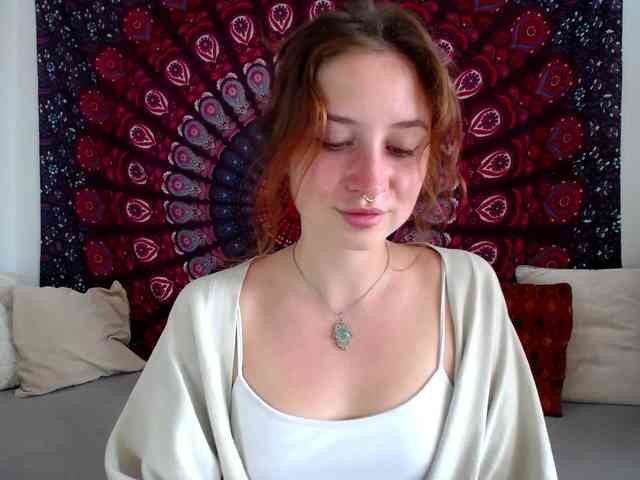 AdalynFlirt webcam