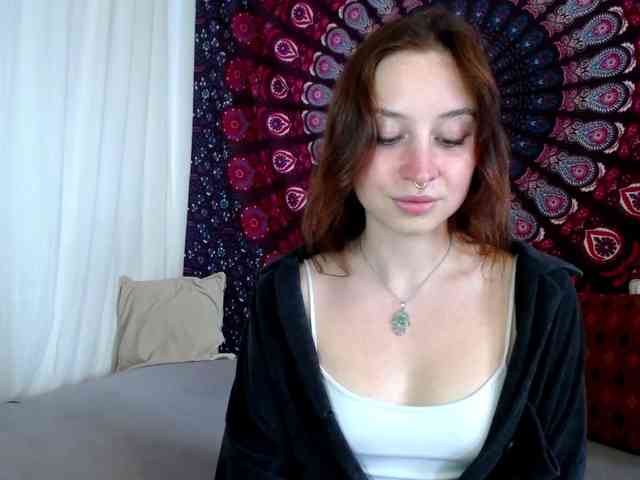 AdalynFlirt webcam