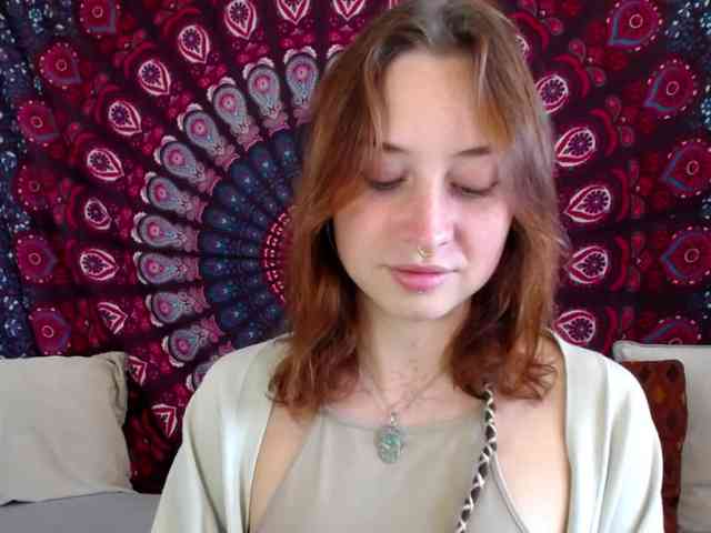 AdalynFlirt webcam