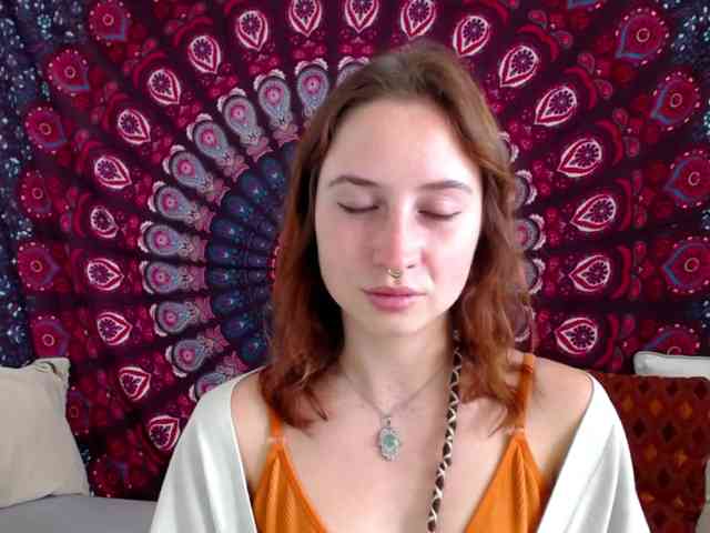 AdalynFlirt webcam