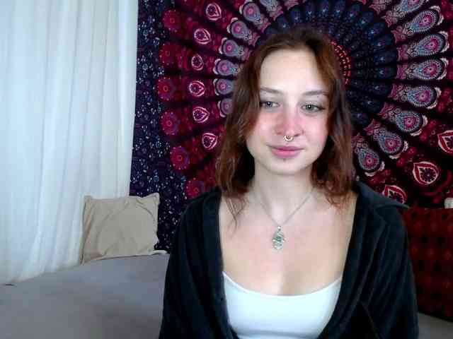AdalynFlirt webcam