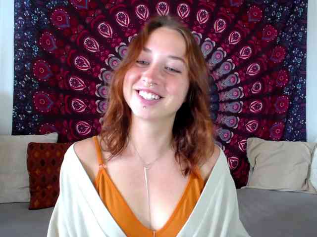 AdalynFlirt webcam