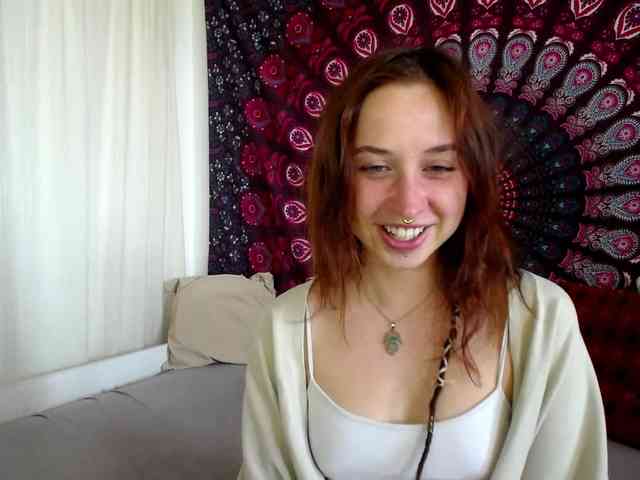 AdalynFlirt webcam