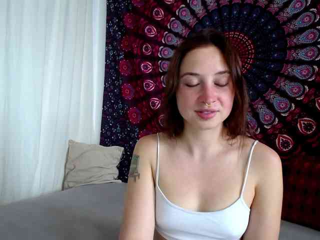 AdalynFlirt webcam