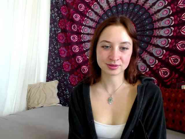 AdalynFlirt webcam