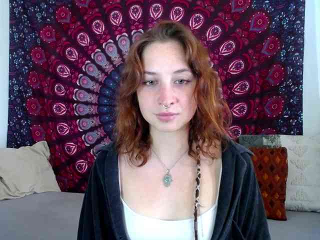 AdalynFlirt webcam