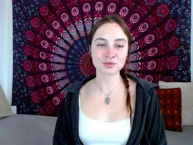 AdalynFlirt webcam