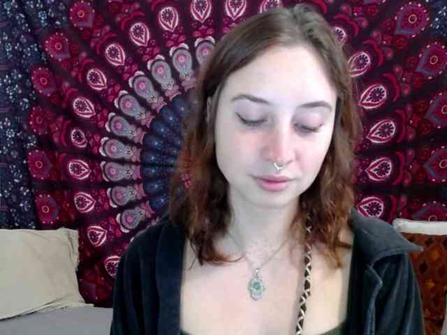 AdalynFlirt webcam
