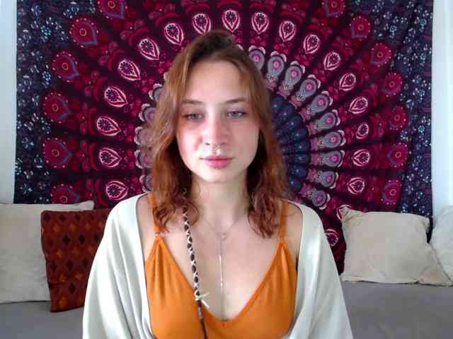 AdalynFlirt webcam