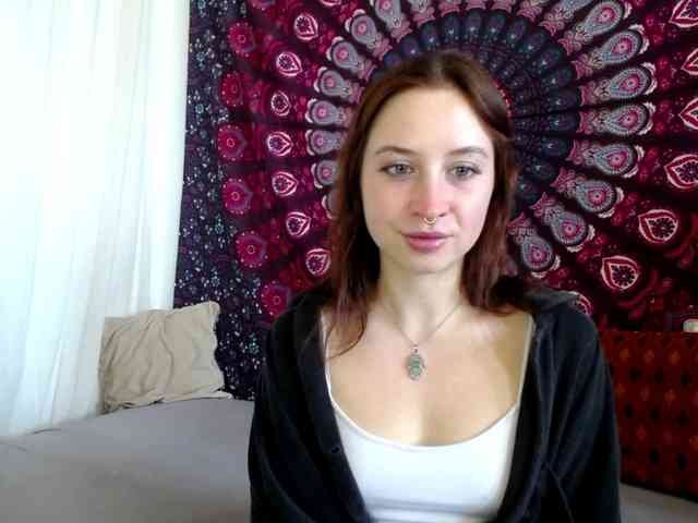 AdalynFlirt webcam