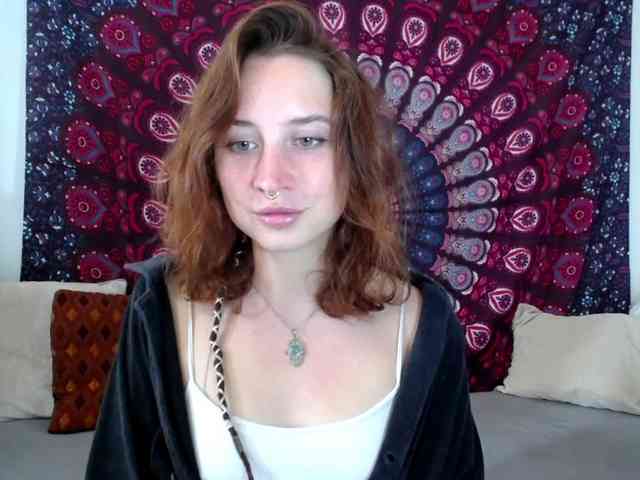 AdalynFlirt webcam