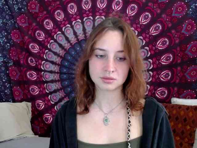 AdalynFlirt webcam